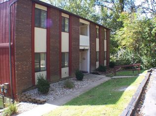 3209 Myrle St APT B, Alton, IL 62002