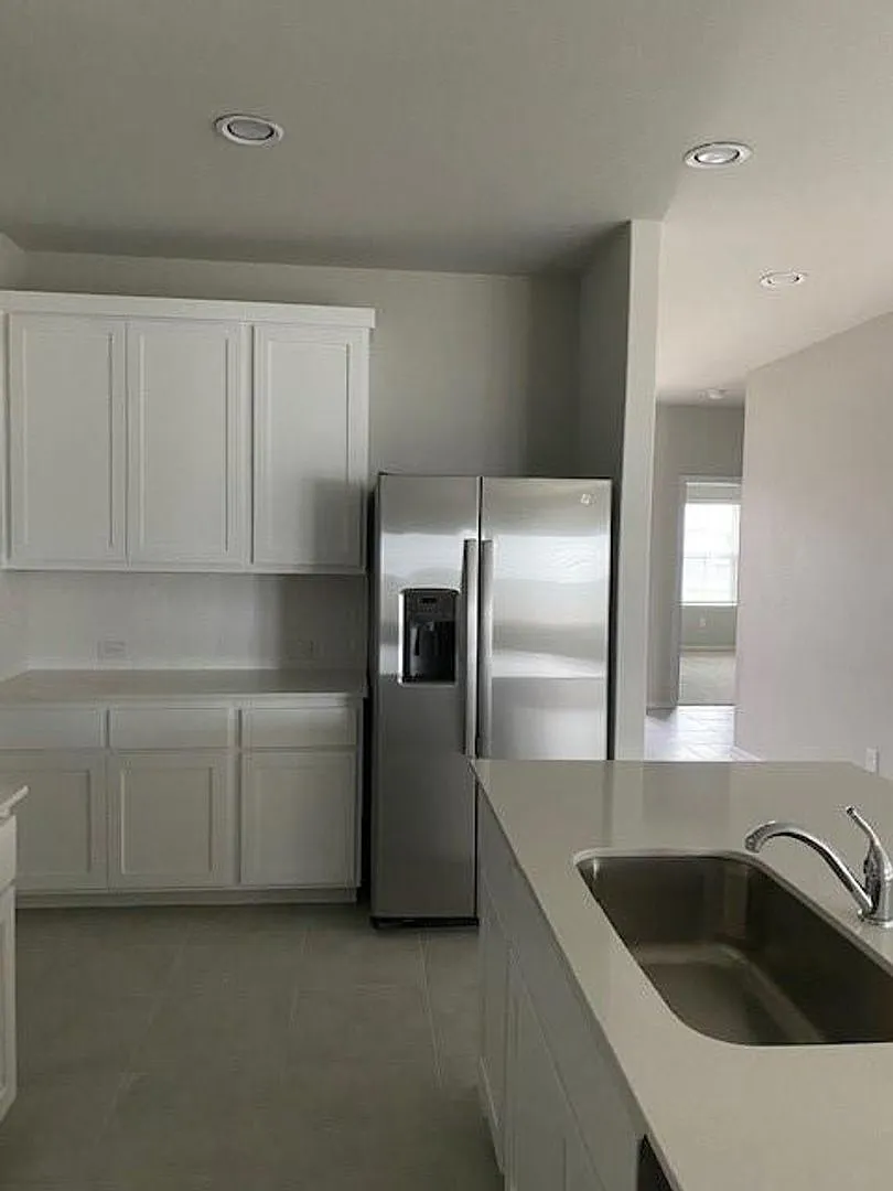 3 Bed / 2 Bath Single Story in Casetta Ranch Community in Kyle — Photo 2