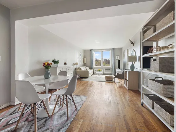 100 Overlook Ter APT 511, New York, NY 10040