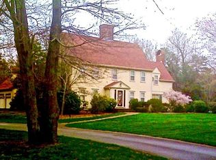 58 Bullivant Farm Rd, Marion, MA 02738