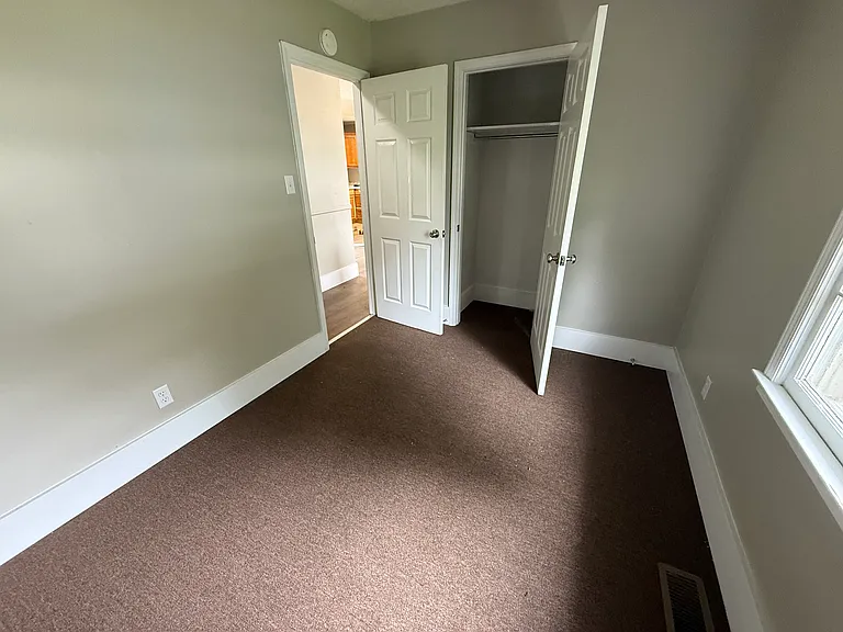 Roundtree Cir — Photo 8