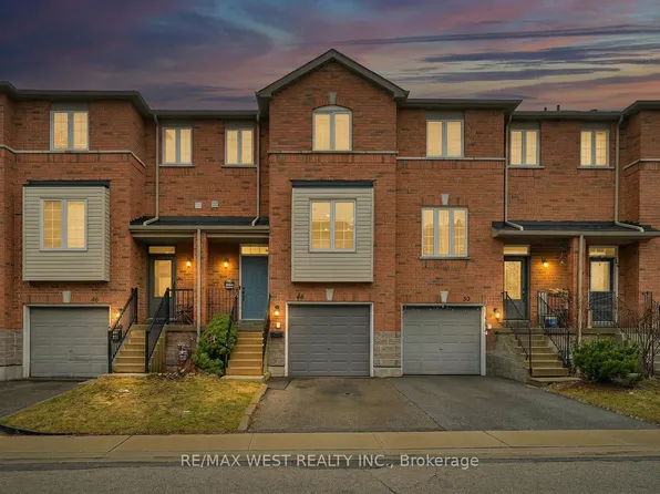 120 Railroad St #48, Brampton, ON L6X 5A1