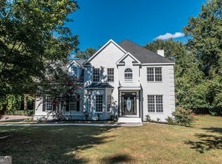 1185 Forsyth Landing Dr, Forsyth, GA
