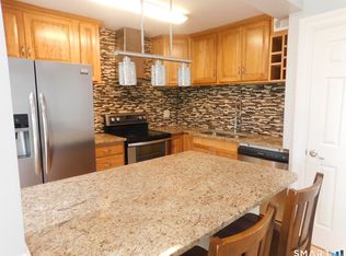 38 Padanaram Ave #1, Danbury, CT 06811