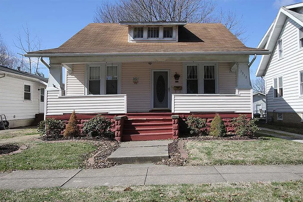 1312 Laurel St photo 1