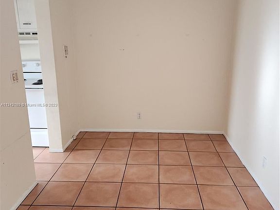 5th image of 6200 NE 22nd Way APT 304