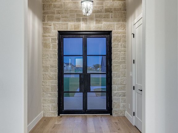 5th image of 6306 Starlight Ranch Rd