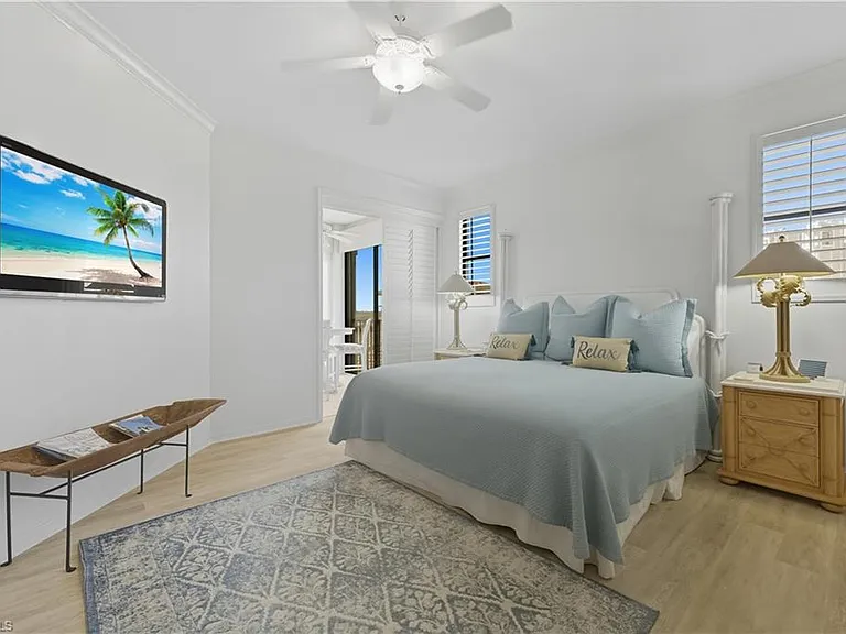 7040 Pelican Bay Blvd #D-401 — Photo 27