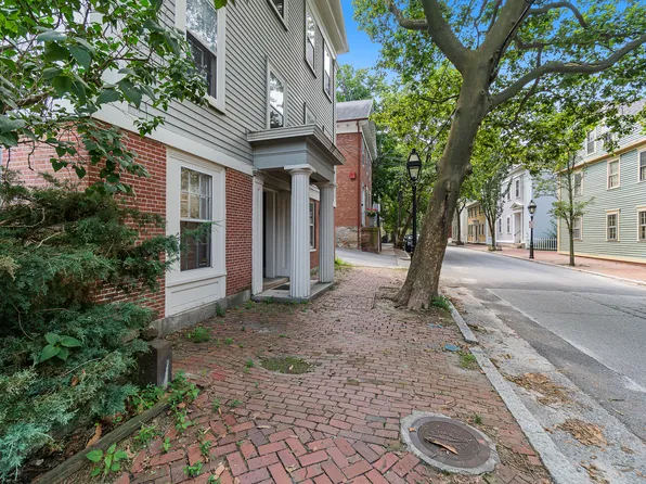 71 Benefit St APT 1, Providence, RI 02904