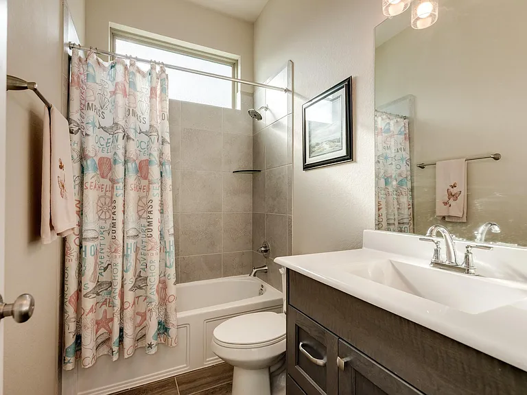 12917 Ocean Breeze Ln — Photo 16