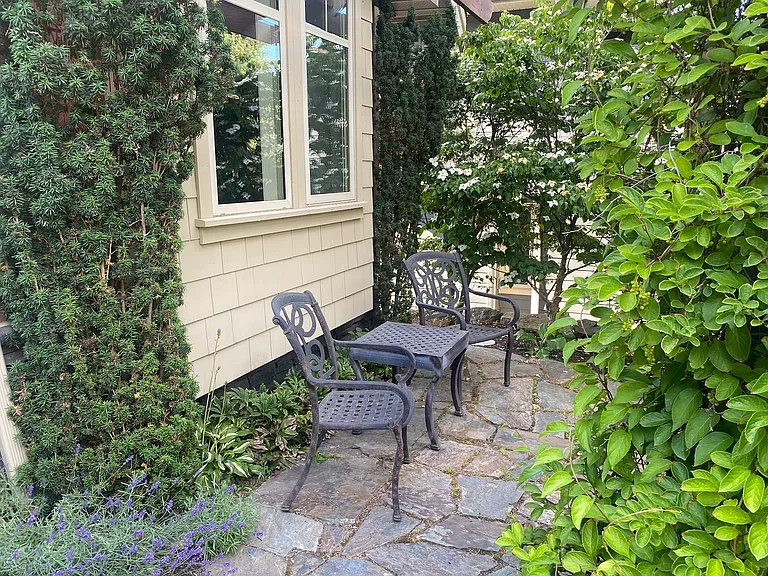 1006 Long Ridge Ct — Photo 3