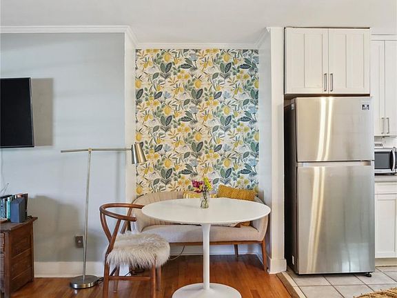 5th image of 866 Briarcliff Rd NE APT B2