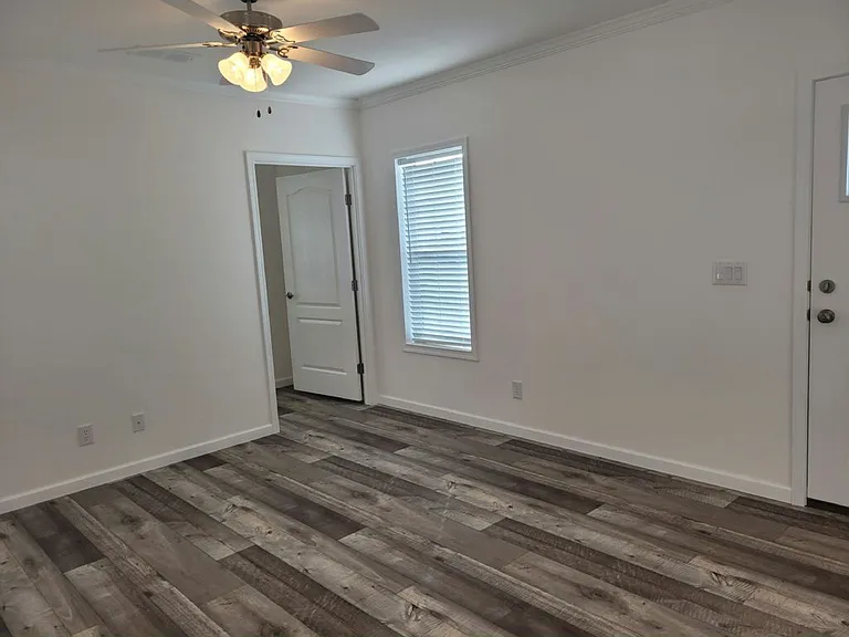 5552 Annette St #53 — Photo 10