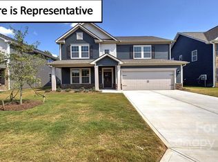 176 Rhuidean Ct, Troutman, NC 28166