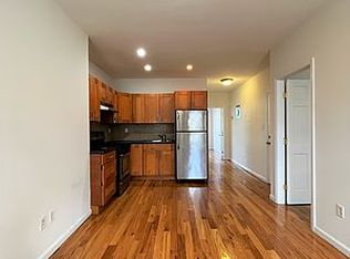 318 56th St #2, Brooklyn, NY 11220