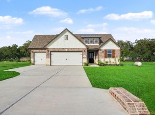 12 Cattle Dr, Bay City, TX 77414