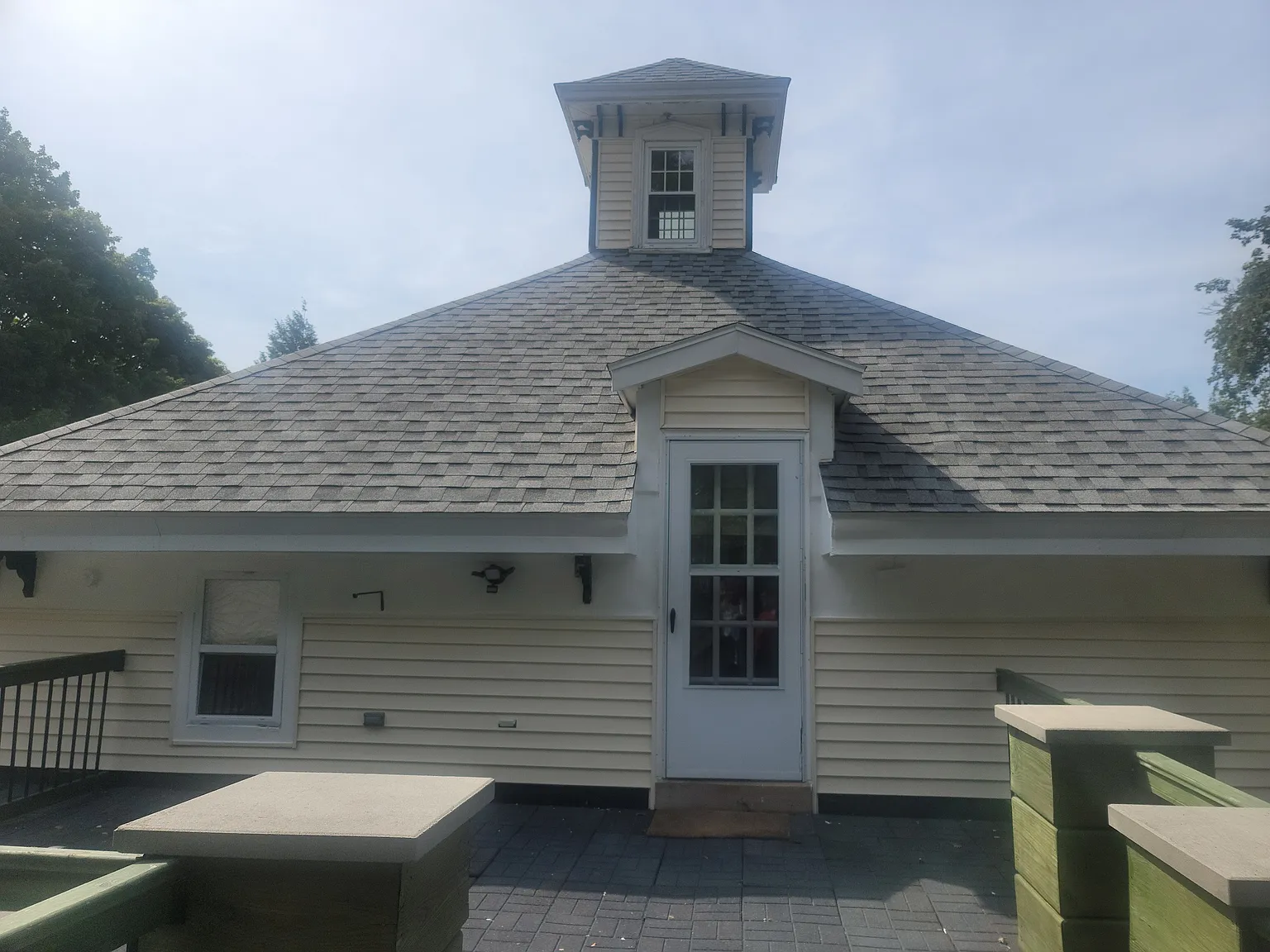 1 bed, 1.5 bath, 756 sqft, $1,800 — Photo 2