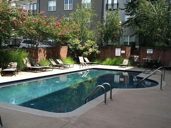 3rd image of 765 Walker Sq APT 1B