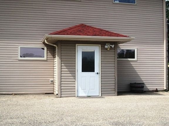2nd image of 915 E Mineral St