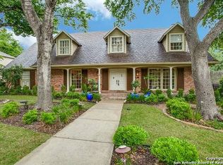 647 Terrell Rd, Terrell Hills, TX 78209