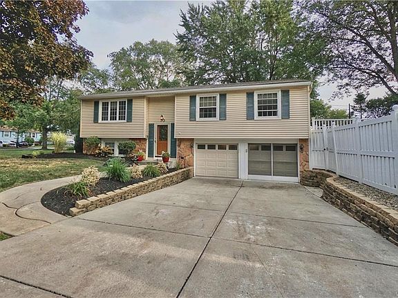 2nd image of 70 Philip Dr