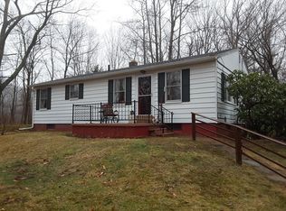 5 Sandy Dr, North Brookfield, MA 01535