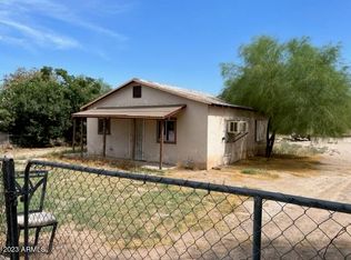 839 E Apollo Rd, Phoenix, AZ 85042