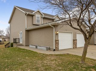 2202 49th St, Marion, IA 52302