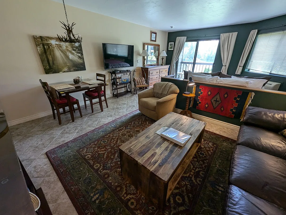 1 bed, 608 sqft, $1,200 — Photo 3