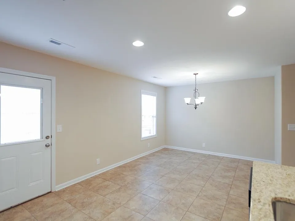 Large eat in Kitchen area