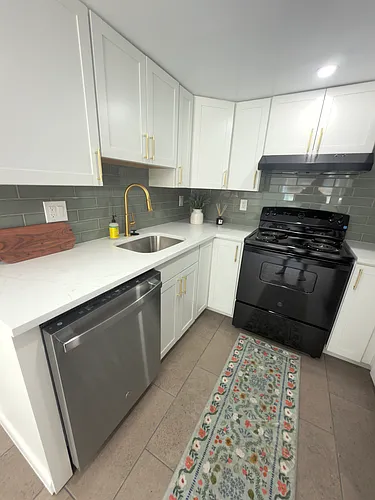 3015 S Grant St #B Photo 1