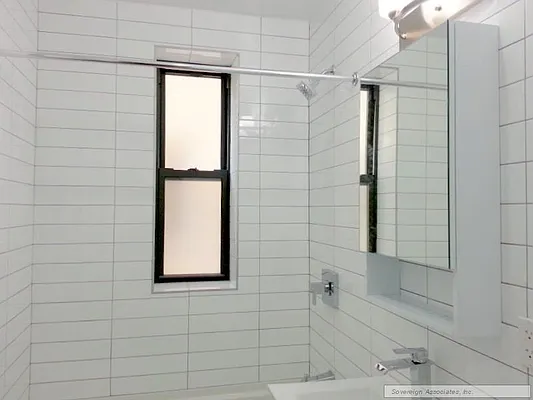 Rented by Sovereign Associates | media 9