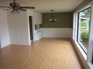 2nd image of 919 Alameda Dr