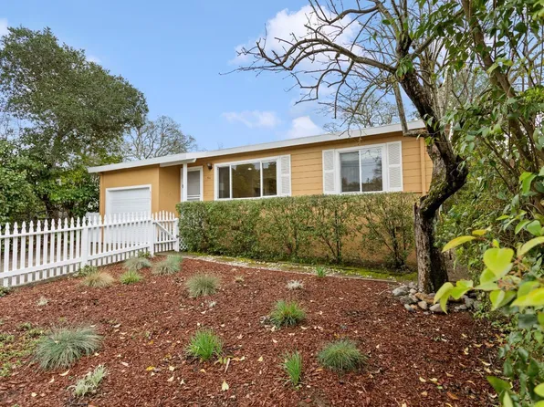 511 Baines Avenue, Sonoma, CA 95476