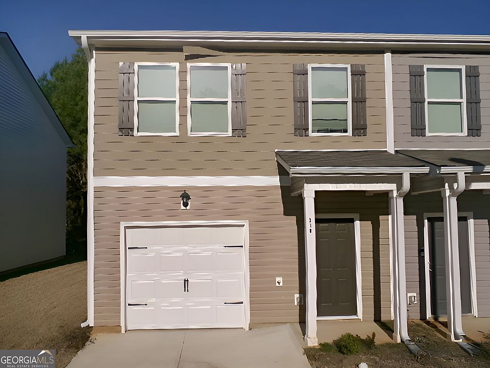 1st image of 318 Oakwood Dr NW