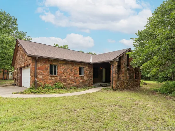 35 Chickasaw Rd, Sand Springs, OK 74063