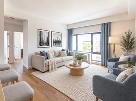 500 Sterling Pl
