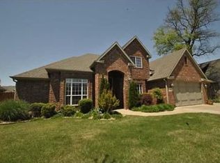 5406 S 45th Ct, Rogers, AR 72758