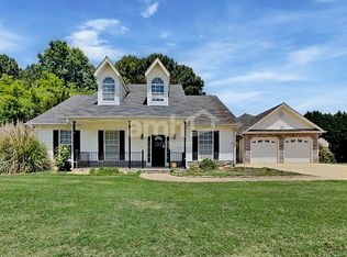 136 Spring Meadows Ave, Dallas, GA 30157