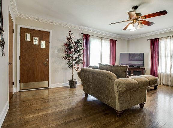 4th image of 226 Colebrook Dr
