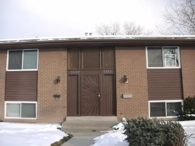 2609 S Forest Dale Cir — Photo 1