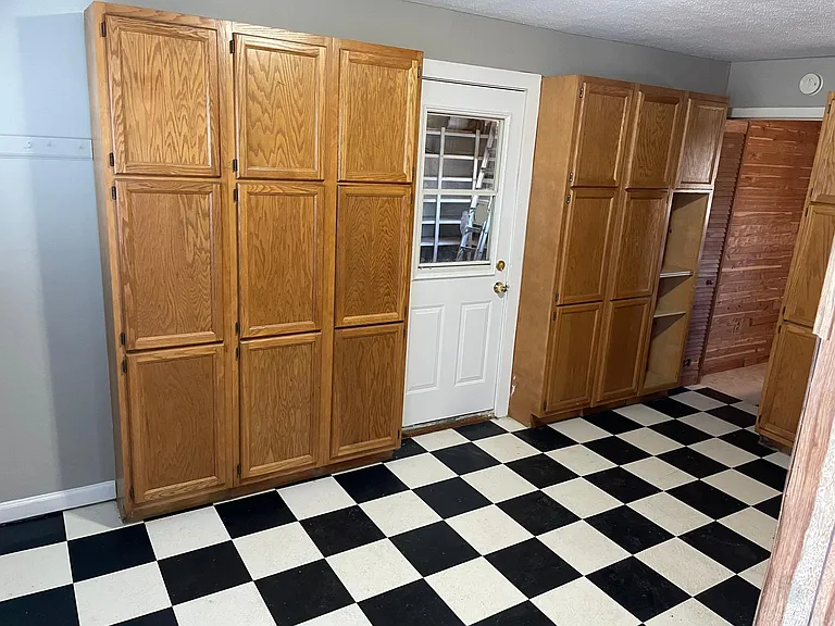 mudroom off garage
