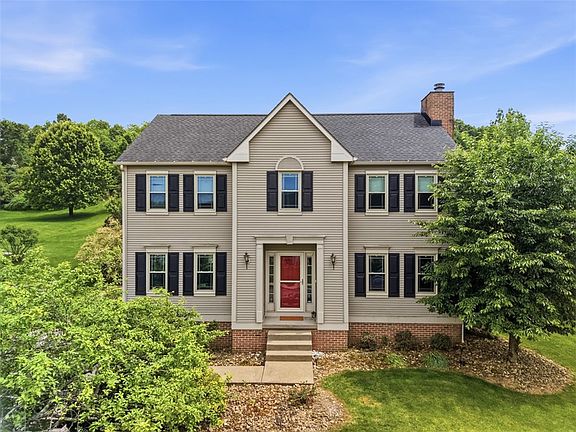 2nd image of 333 Warrick Dr