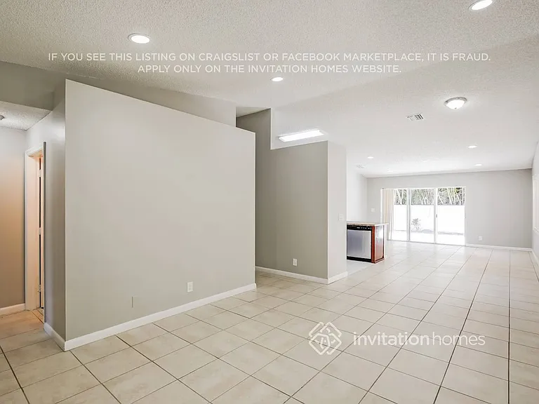 119 NW 44th Ter — Photo 3