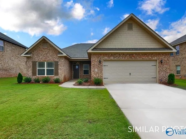 Winchester Huffman St, Hazel Green, AL 35750