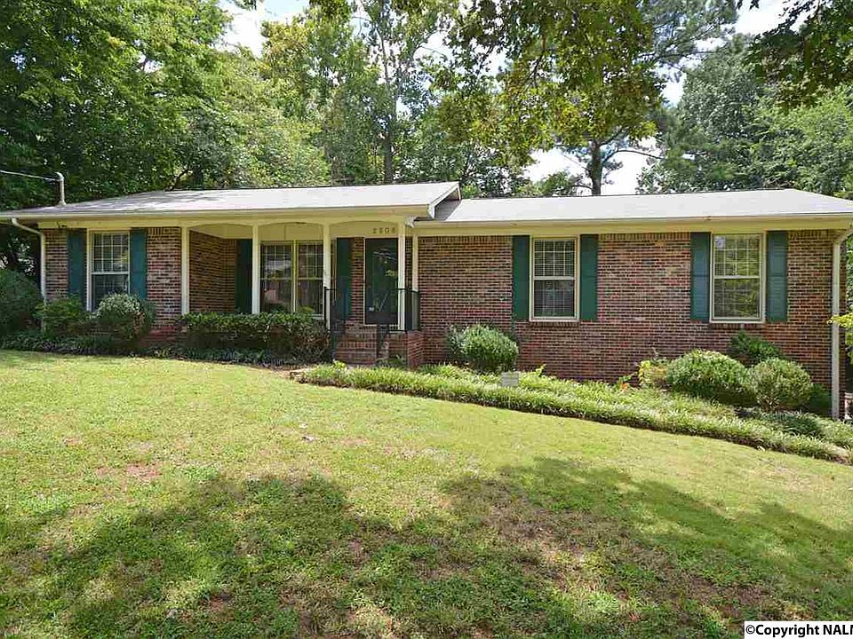 1st image of 2508 Lancelot Dr SE