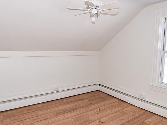 5th image of 622 Whipple Ave