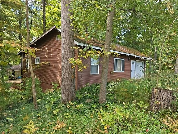 3rd image of 461 High Lake Rd