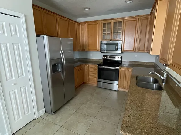 4661 Georgia Pines Dr, West Palm Beach, FL 33415