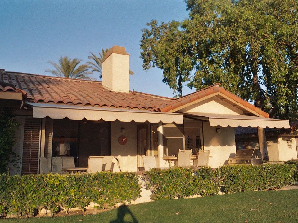 outside view from golf course